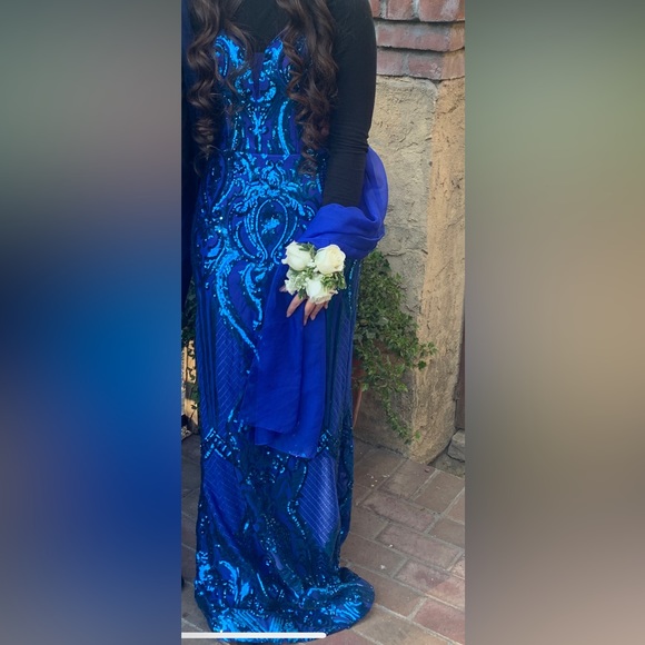 Electric Blue long gown - Picture 3 of 4